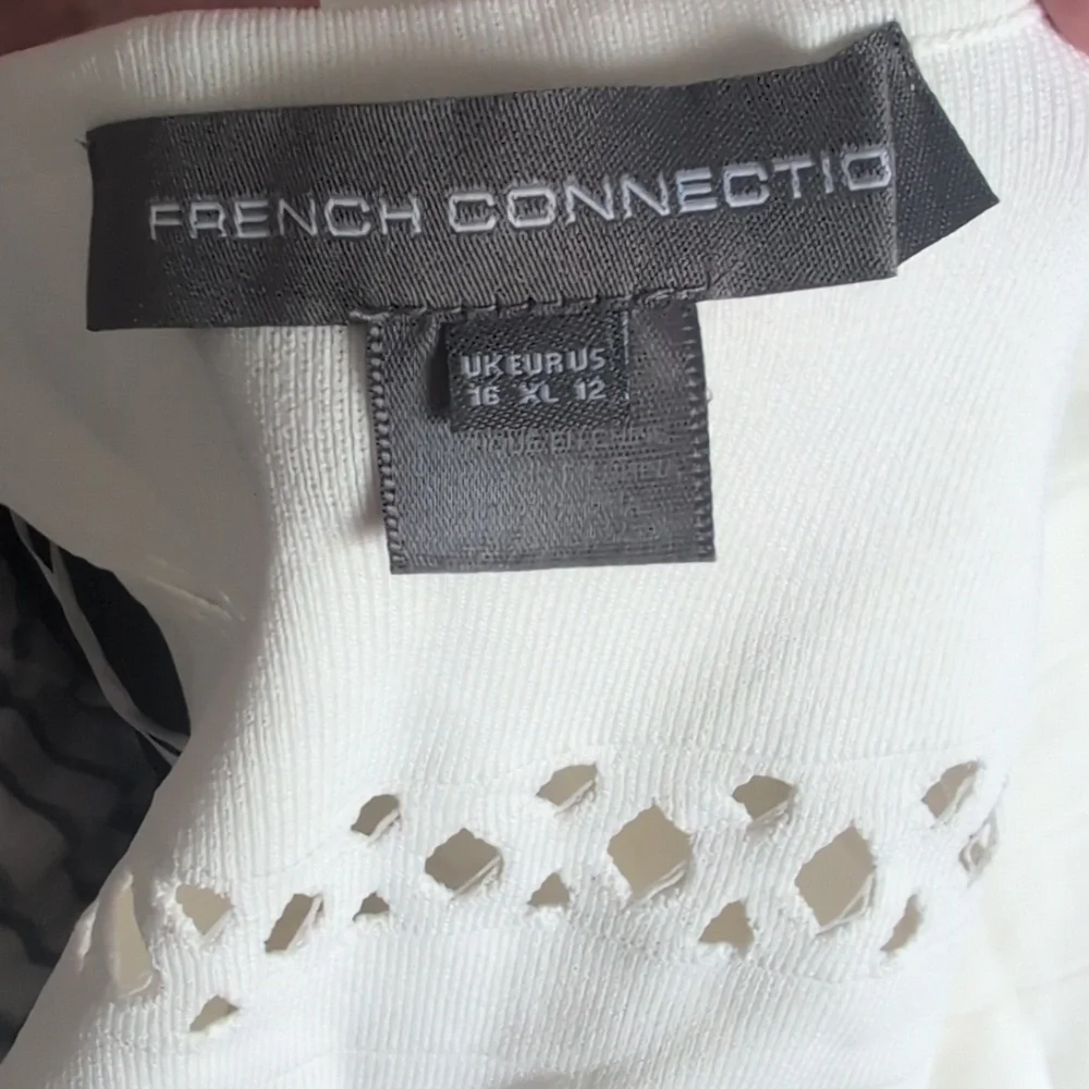 French Connection White Sleeveless Cutout Fit-and-Flare 'kai' 12 - Picture 10 of 11